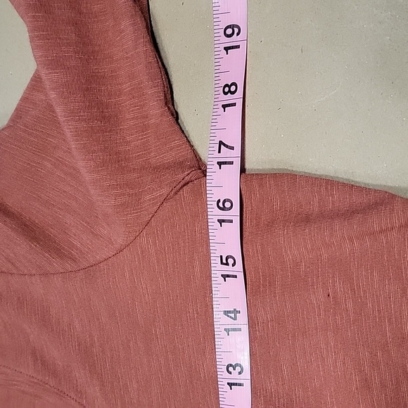 Joie Size XS Rust Colored Scoop Neck 3/4 Sleeve T Shirt Excellent Used Condition - Picture 7 of 10
